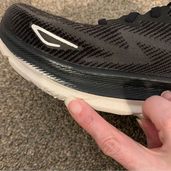 HOKA one one Clifton 9 running sneakers black white 11B woman’s unisex walking - Picture 5 of 13